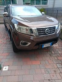Nissan Navara np300