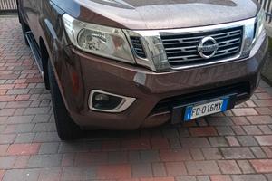 Nissan Navara np300