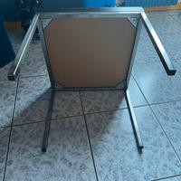 Tavolino quadrato