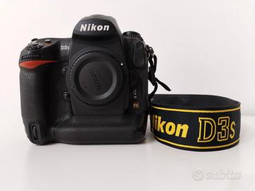 Nikon D3S + corredo completo