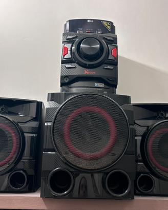 Stereo LG XBoom