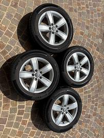 4 cerchioni in lega originali Volkswagen R16