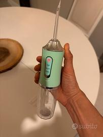 Idropulitore dentale con 4 ugelli e carica usb