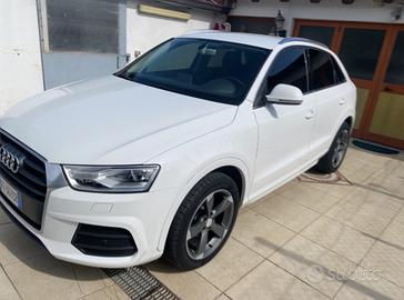 Audi Q3 con motore nuovo