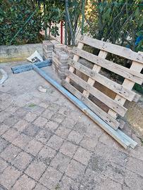 coppia di pali stendi biancheria 