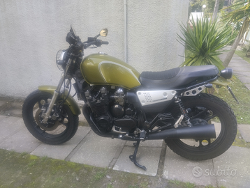 Yamaha 900xj