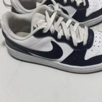 Scarpe nike numero 36,5