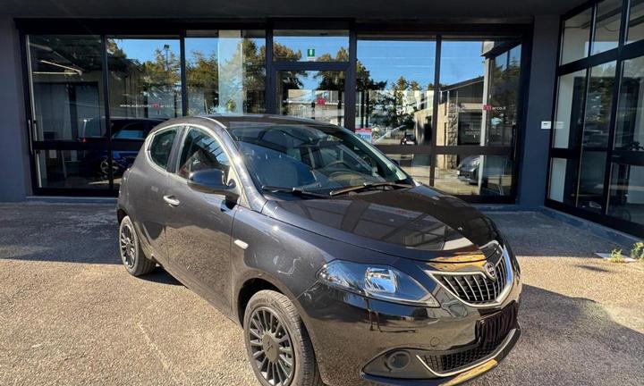 LANCIA Ypsilon 1.2 69 CV 5 porte GPL Ecochic Gol