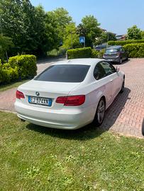 Bmw  E92 320d xdrive