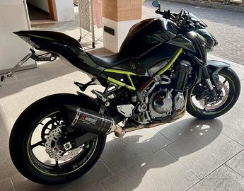 Moto Kawasaki Z 900