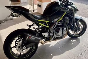 Moto Kawasaki Z 900