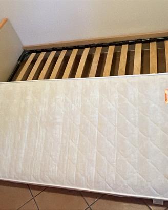 Letto singolo con materasso