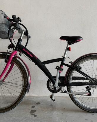Bicicletta mountain bike
