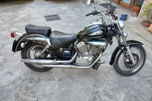 Suzuki VL Intruder 250 - 2000