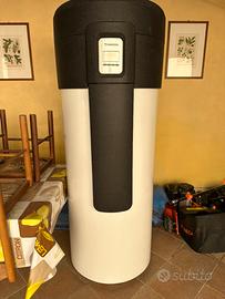 Bollitore a pompa di calore