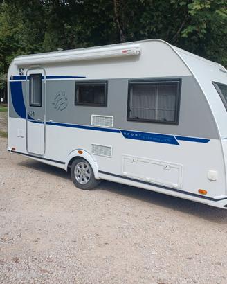 Roulotte knaus sport