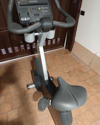 cyclette Life fitness 
