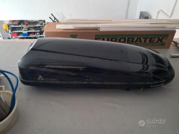 Box contenitore da tetto per auto