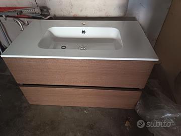 Mobile bagno con lavabo