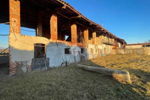 RUSTICO A SAN GIORGIO CANAVESE