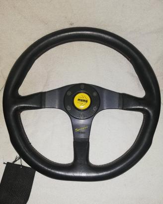 Volante sportivo momo