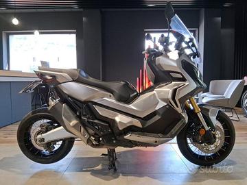 HONDA X-ADV 750 DCT Abs my17
