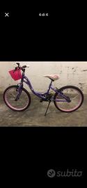 Bicicletta mountain bike ragazza