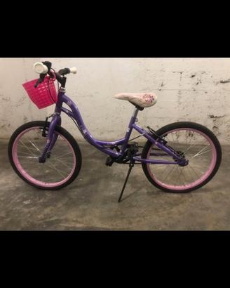 Bicicletta mountain bike ragazza