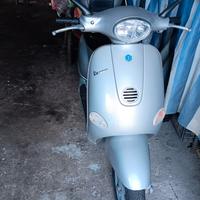 vespa et4  125