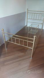 letto in ottone 