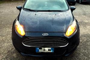 FORD Fiesta 6ª serie - 2014