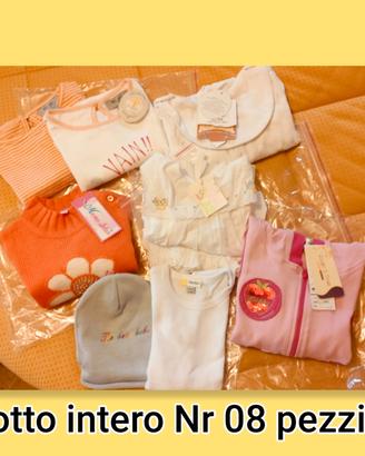 Nr  08 pezzi indumenti per bimbi 0/18 mesi nuovi 