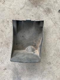 Vano porta oggetti sportello candela mbk booster