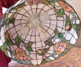 lampadario modello Tiffany 