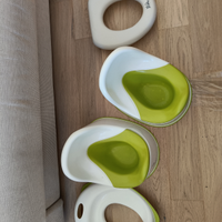 2 vasini e 2 riduttori per wc