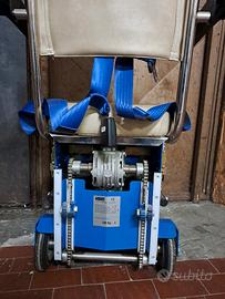 Sedia montascale a batteria