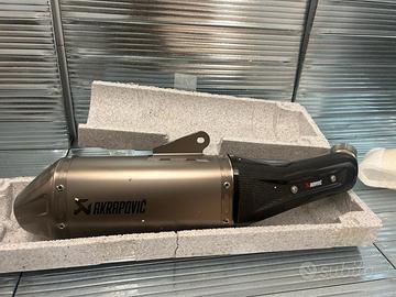 Terminale di Scarico Akaprovic KTM 390 duke