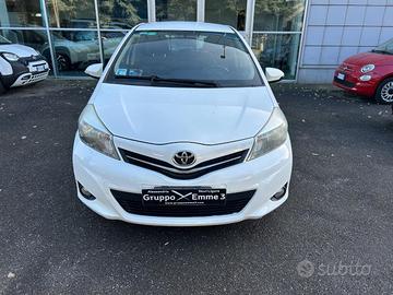 TOYOTA Yaris 1.0 5 porte Active