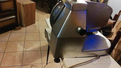 affettatrice professionale 