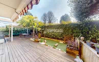 Quattro locali a Cesano Maderno con taverna e giar