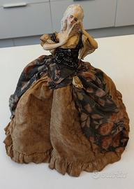 Antica bambola biscuit copriteiera  BISQUE DOLL