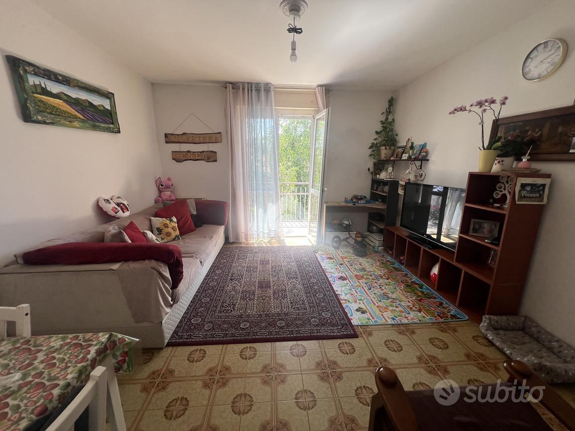 Apartment in Malnate, Folla - Vista 3