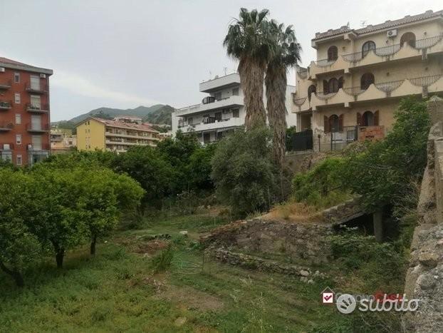 Terreno edificabile pressi svincolo gazzi rif