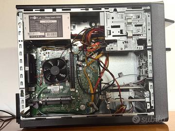Dell Inspiron 3847 PC Fisso i5 8GB NVIDIA GT 705