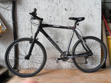 Bicicletta Scott Yecora