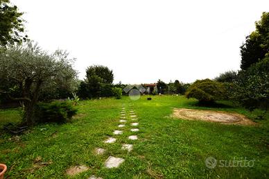 5 LOCALI A CASSINA DE' PECCHI