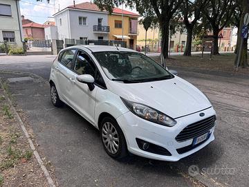 Ford fiesta 1.4 Gpl