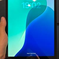 Ipad 10.2 Grigio 64GB come nuovo + penna