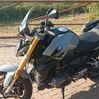 BMW R1250R