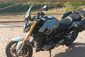 BMW R1250R